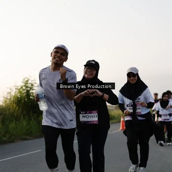 Runner Photo 7660143
