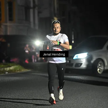 Runner Photo 7660146