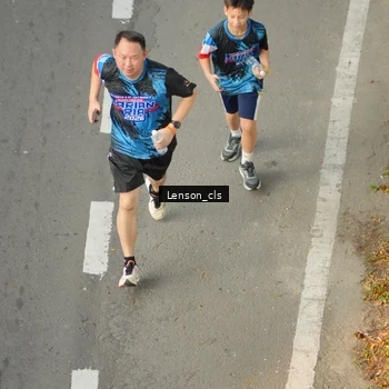 Runner Photo 7660153