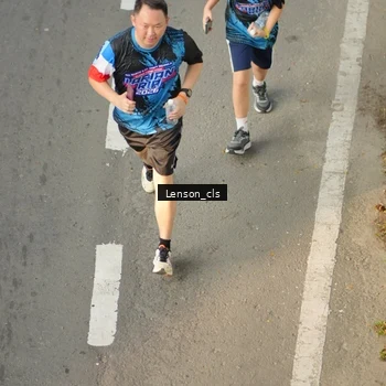 Runner Photo 7660160
