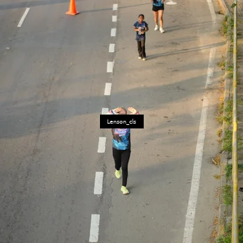 Runner Photo 7660167