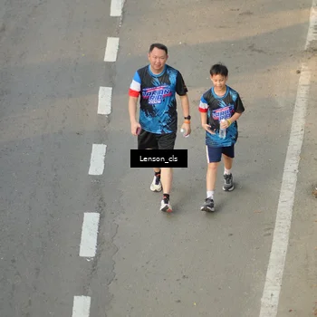 Runner Photo 7660178
