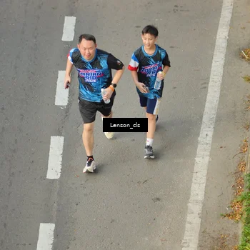 Runner Photo 7660179