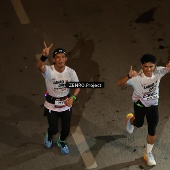 Runner Photo 7660189