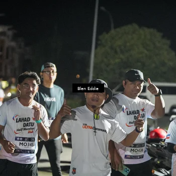 Runner Photo 7660198