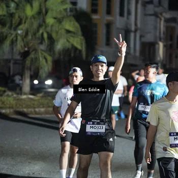 Runner Photo 7660215