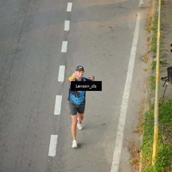 Runner Photo 7660218