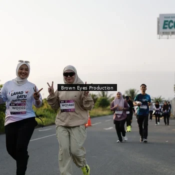 Runner Photo 7660219
