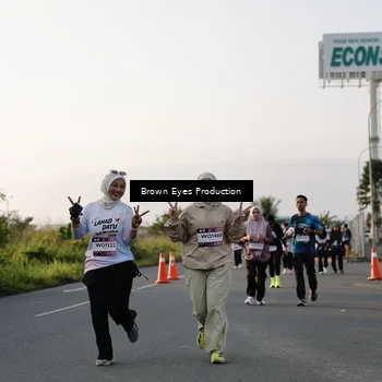 Runner Photo 7660220