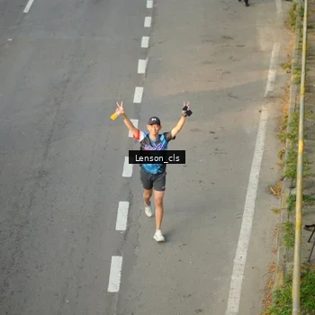 Runner Photo 7660242