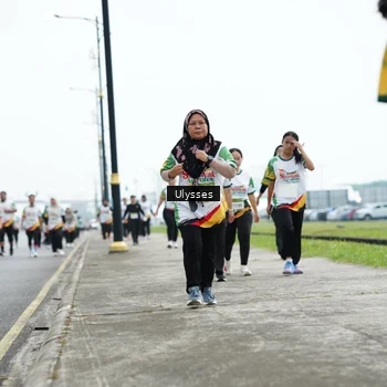 Runner Photo 7660250