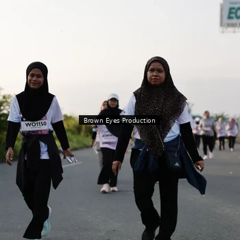 Runner Photo 7660255