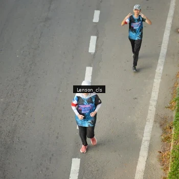 Runner Photo 7660270