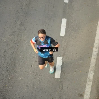 Runner Photo 7660290