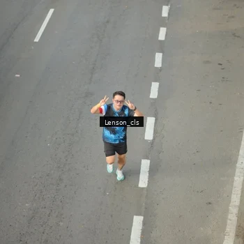 Runner Photo 7660296
