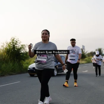 Runner Photo 7660298