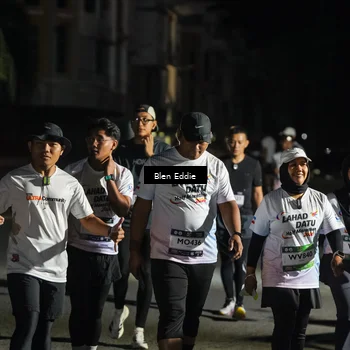 Runner Photo 7660303