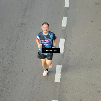 Runner Photo 7660315