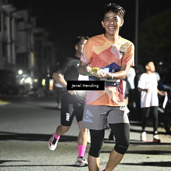 Runner Photo 7660318