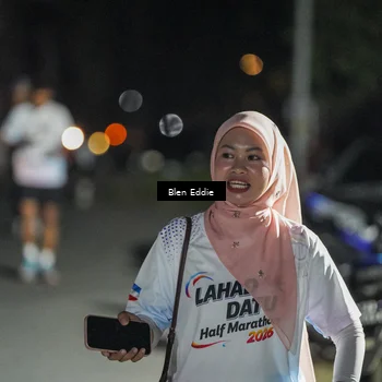 Runner Photo 7660335
