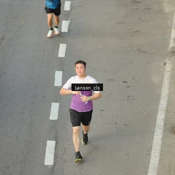 Runner Photo 7660339