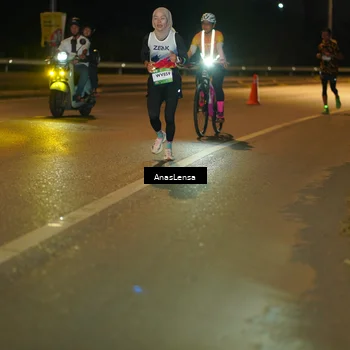 Runner Photo 7660342