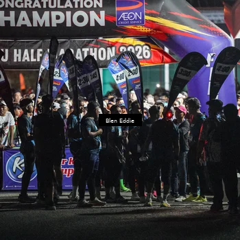 Runner Photo 7660363