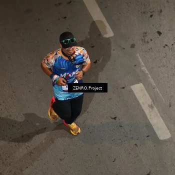 Runner Photo 7660369