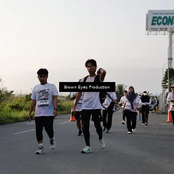 Runner Photo 7660383