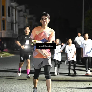 Runner Photo 7660388