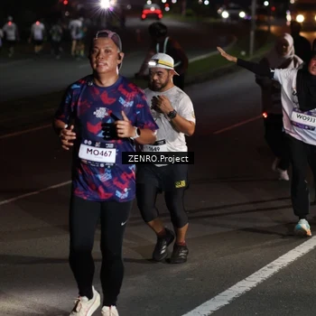 Runner Photo 7660398
