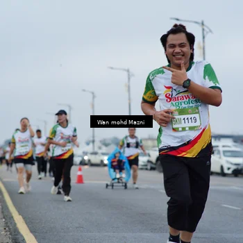 Runner Photo 7660409