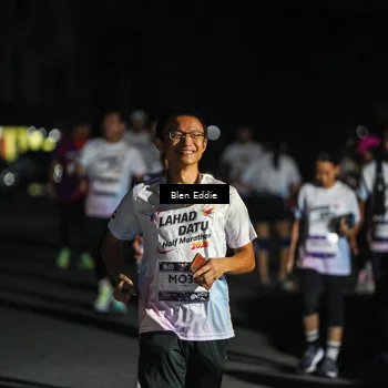 Runner Photo 7660415