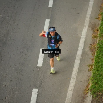 Runner Photo 7660433