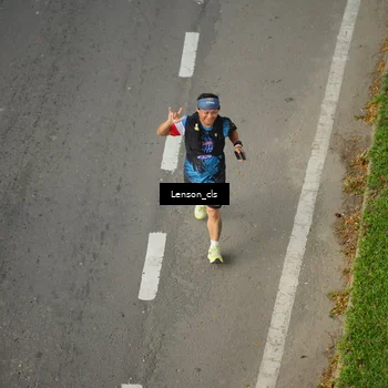 Runner Photo 7660439