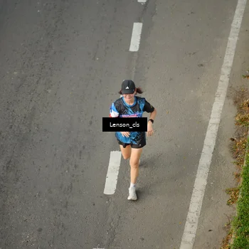 Runner Photo 7660459