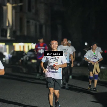 Runner Photo 7660462
