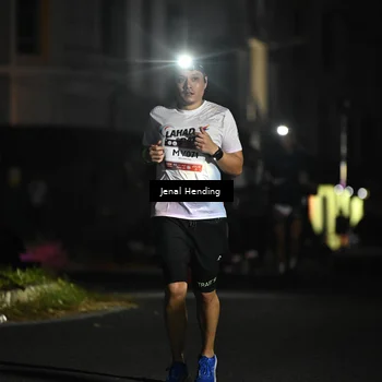 Runner Photo 7660466