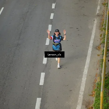 Runner Photo 7660469