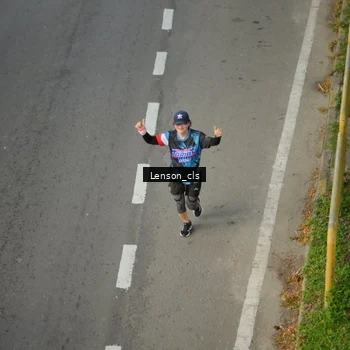Runner Photo 7660478