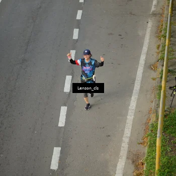 Runner Photo 7660483