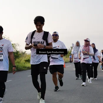 Runner Photo 7660486