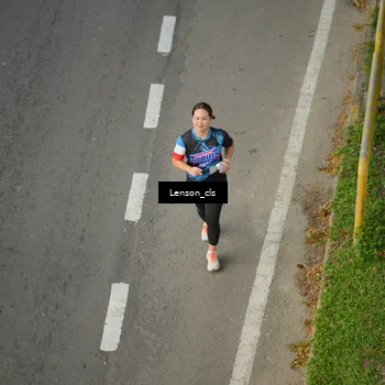 Runner Photo 7660516