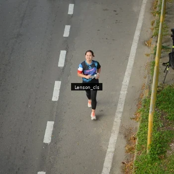 Runner Photo 7660522