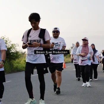 Runner Photo 7660524