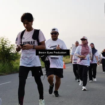 Runner Photo 7660552