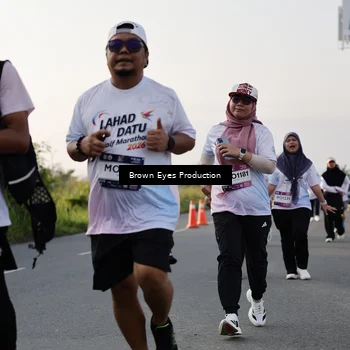 Runner Photo 7660555