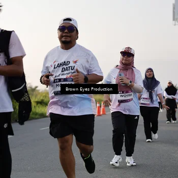Runner Photo 7660566