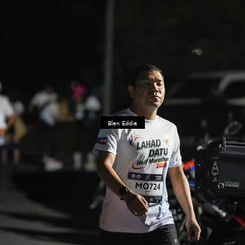 Runner Photo 7660568