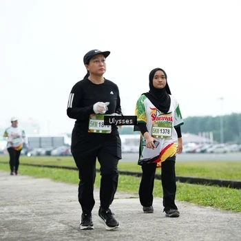 Runner Photo 7660569
